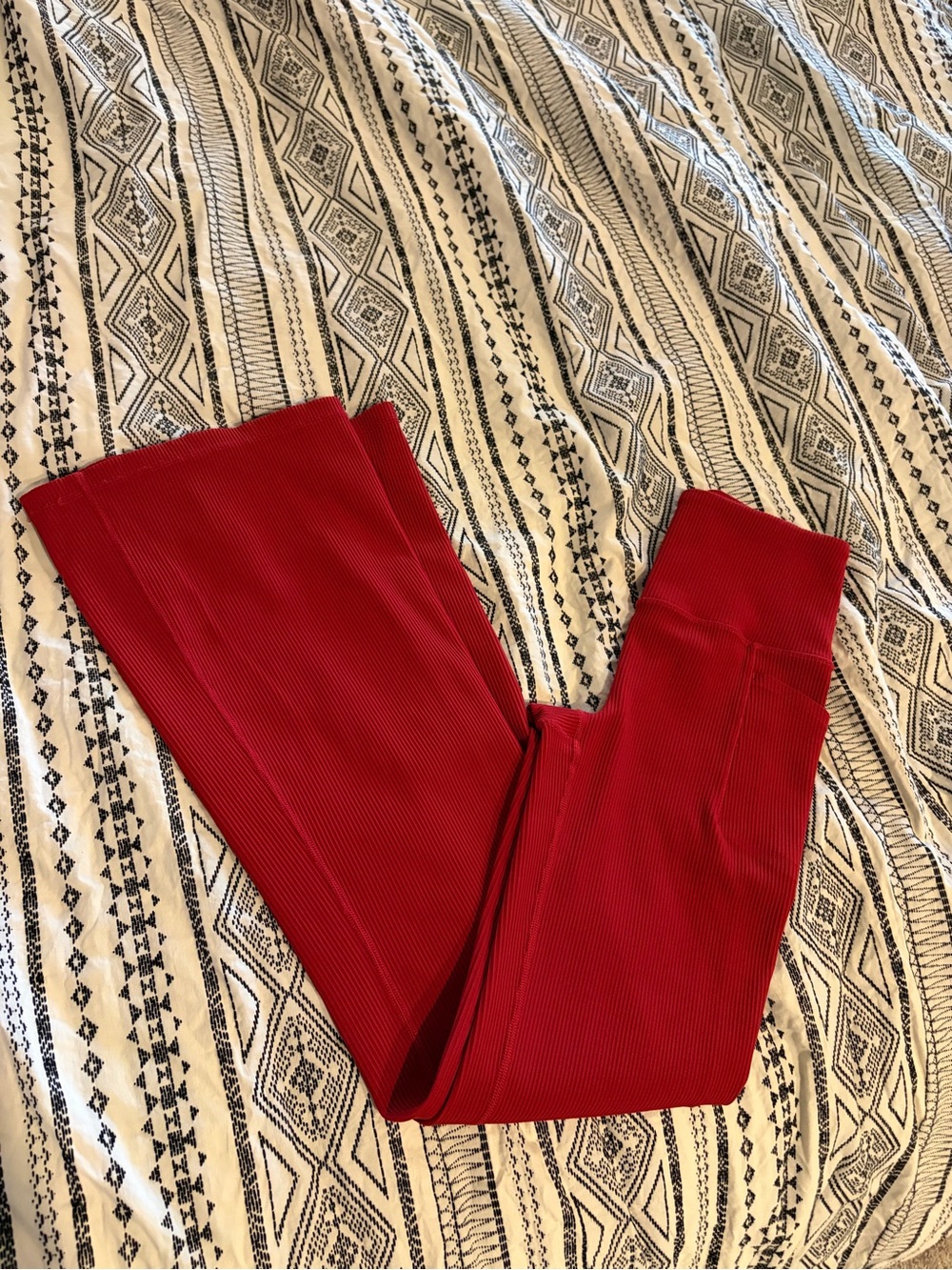 Athleta Red Ribbed salutation stash flare - Picture 2 of 4